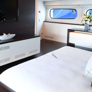 Charter Infinity Pacific (3)