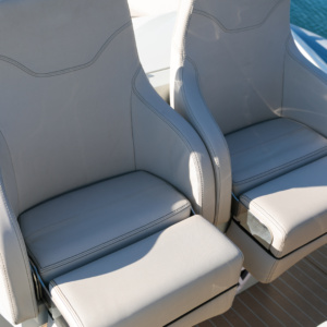 Chapman Stingher 32 44