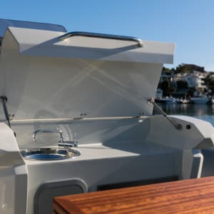 Chapman Stingher 32 42