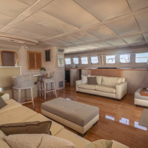 Saloon (2)