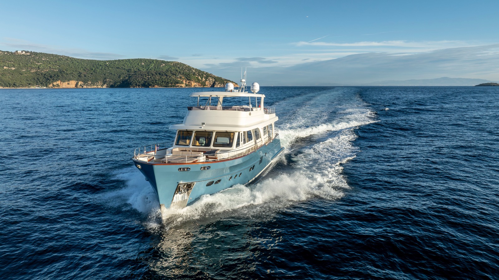 Empire Luxury Yacht