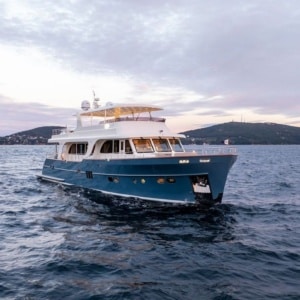Empire Yacht
